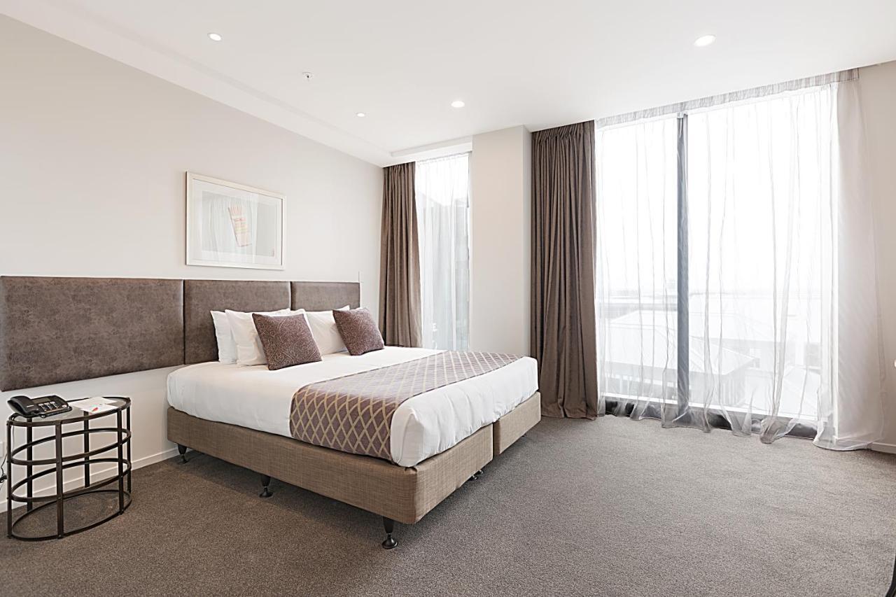 Ramada Suites By Wyndham Victoria Street West Auckland Exterior foto